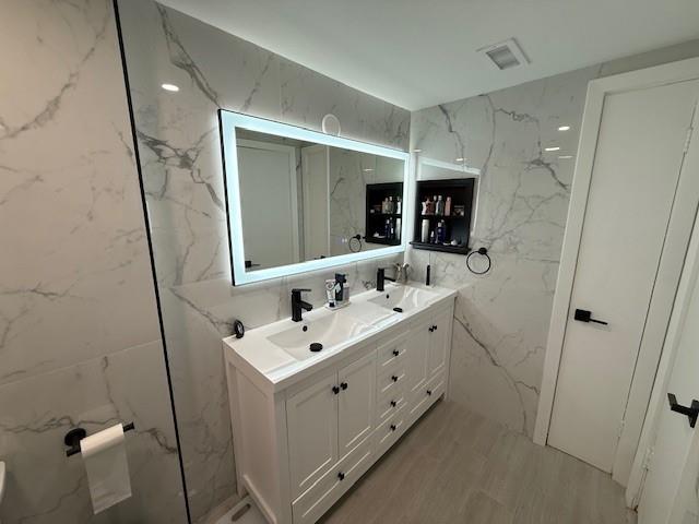 Melrose Place Condo - Residential Lease