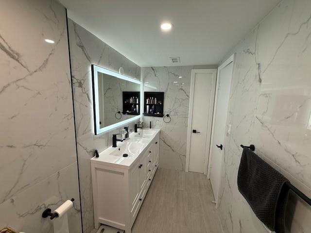 Melrose Place Condo - Residential Lease