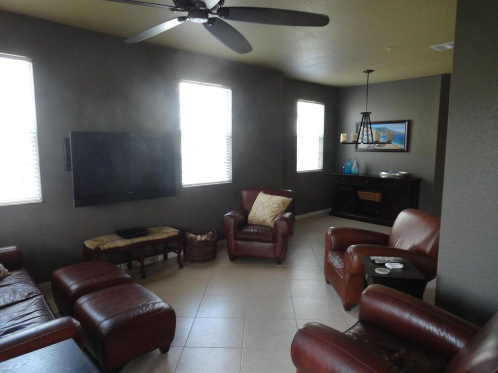 Photo of 107 W Pigeon Plum Drive #101, Jupiter, FL 33458 (MLS # R11115257)