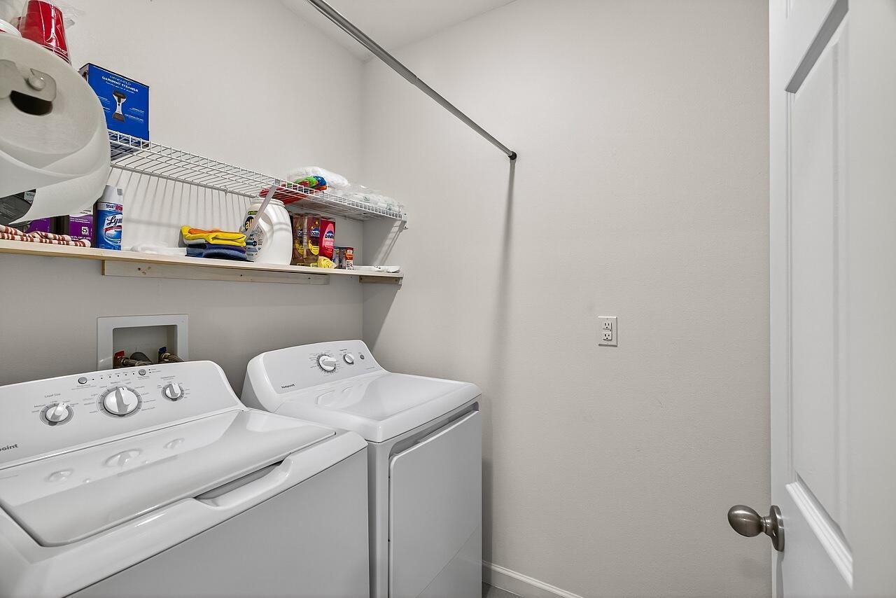 SEBASTIAN HIGHLANDS UNIT - Residential