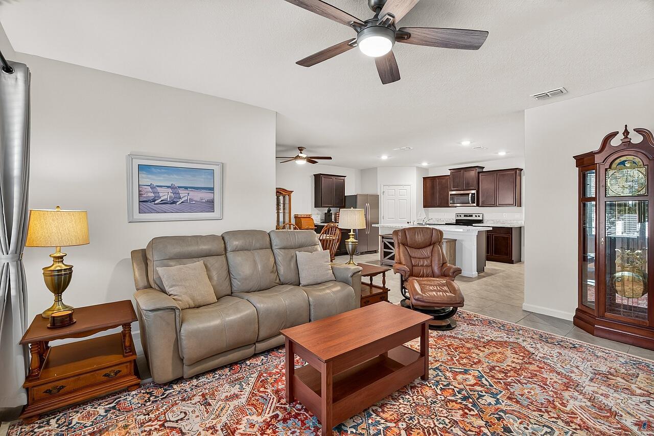SEBASTIAN HIGHLANDS UNIT - Residential