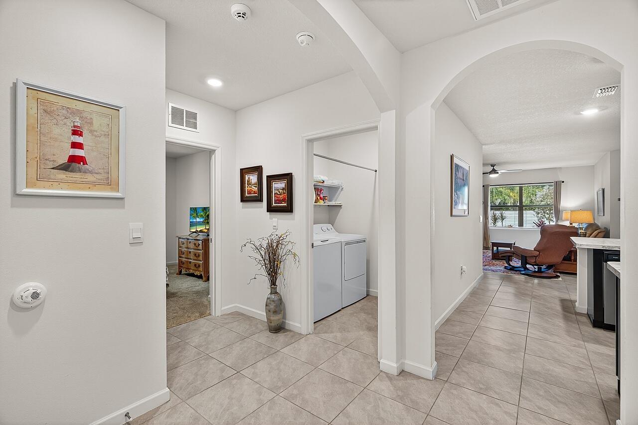 SEBASTIAN HIGHLANDS UNIT - Residential
