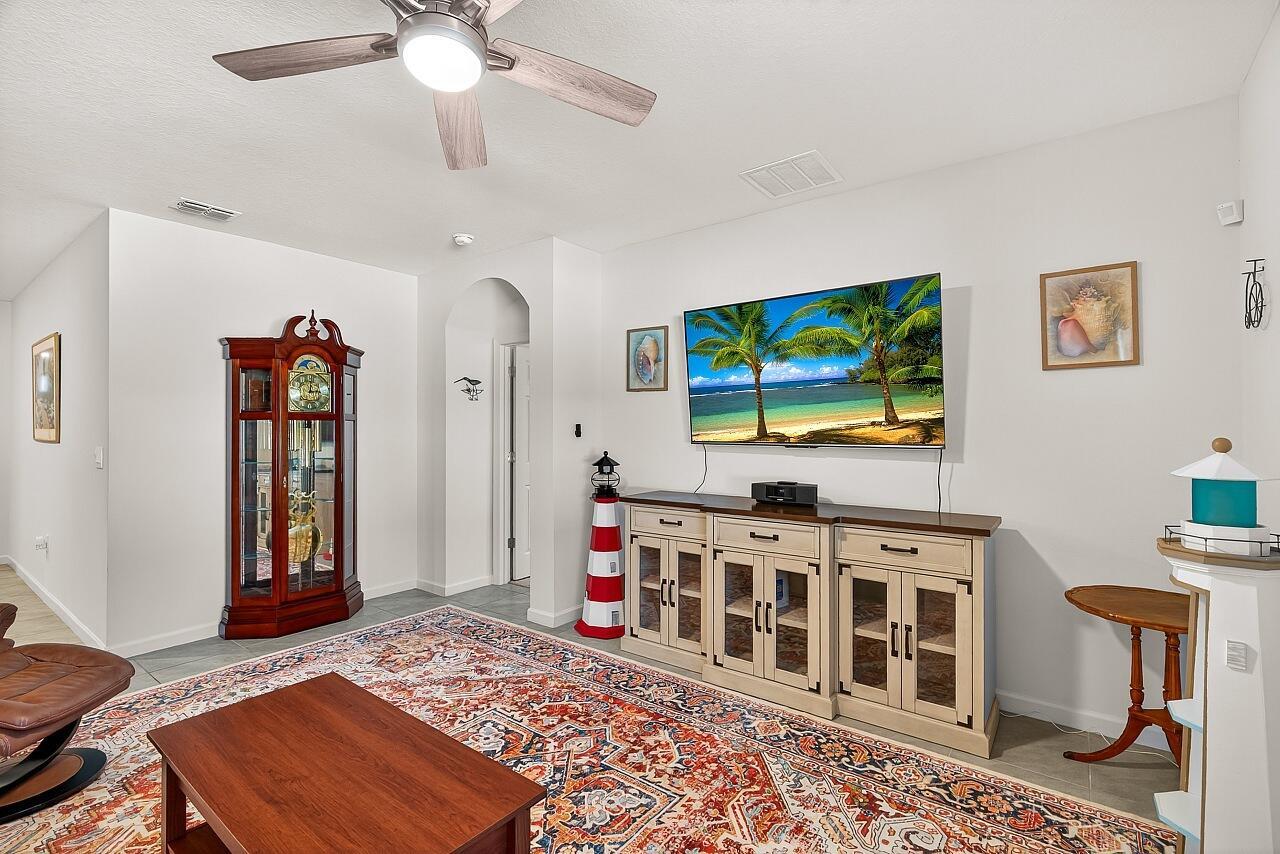 SEBASTIAN HIGHLANDS UNIT - Residential