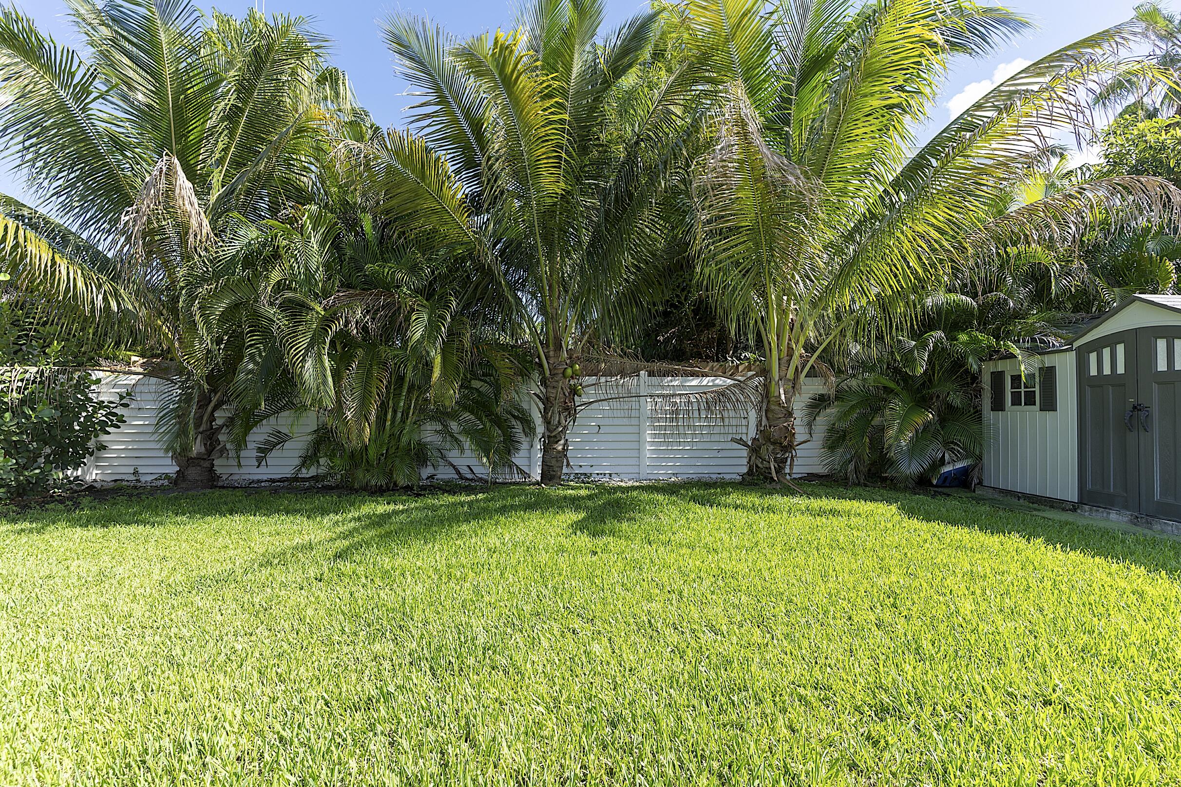 OAKLAND PARK SECOND ADD - Residential