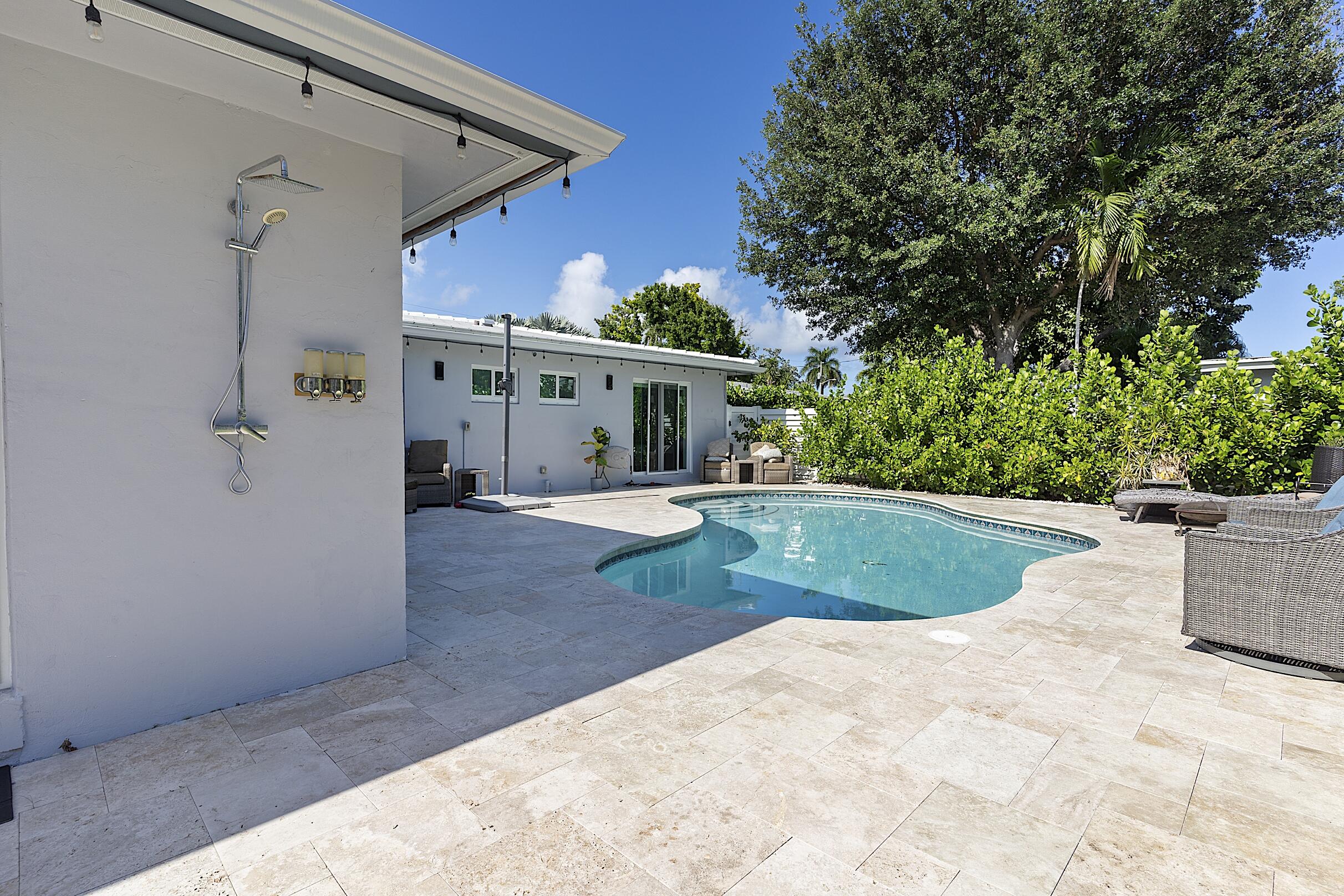 OAKLAND PARK SECOND ADD - Residential