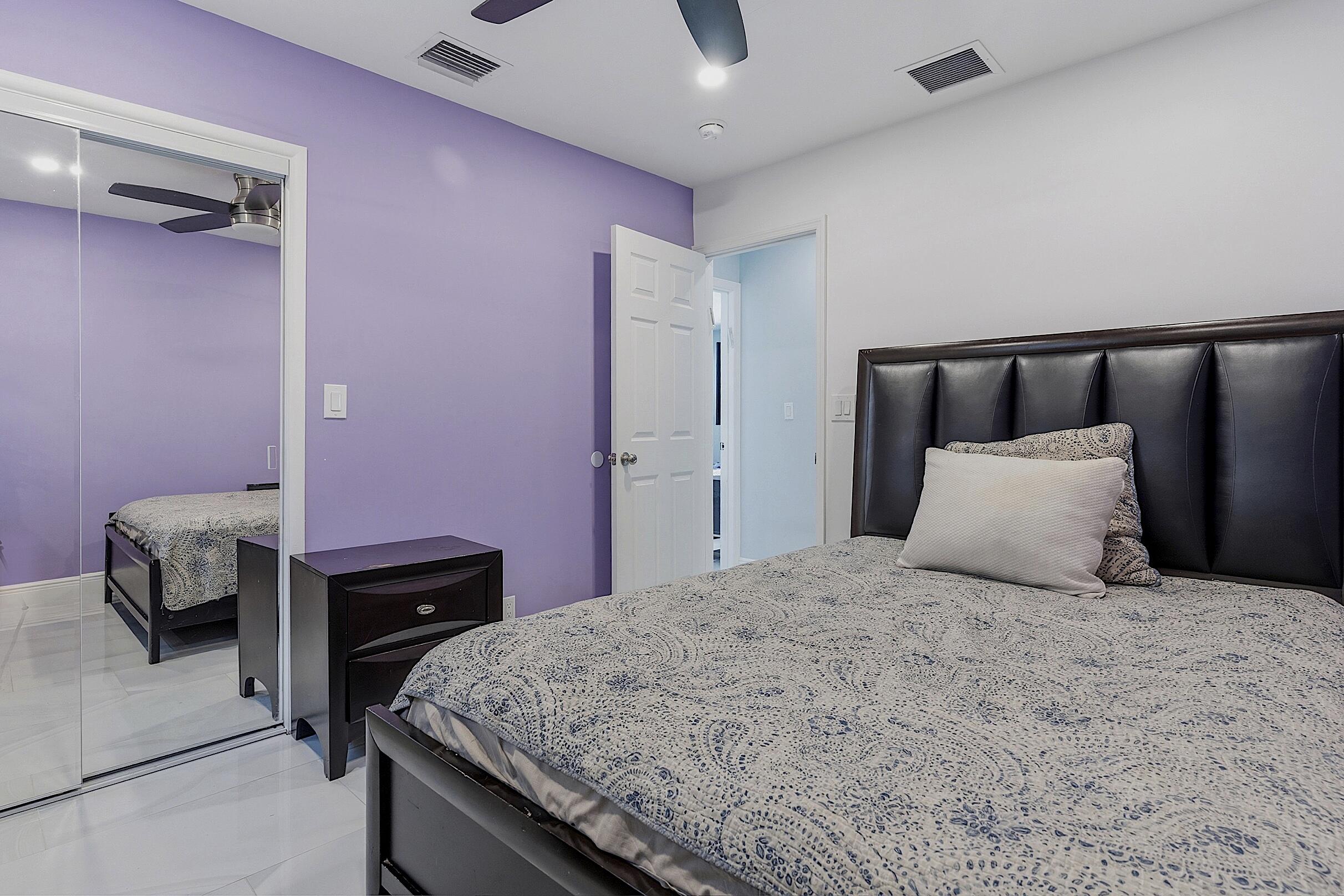 OAKLAND PARK SECOND ADD - Residential