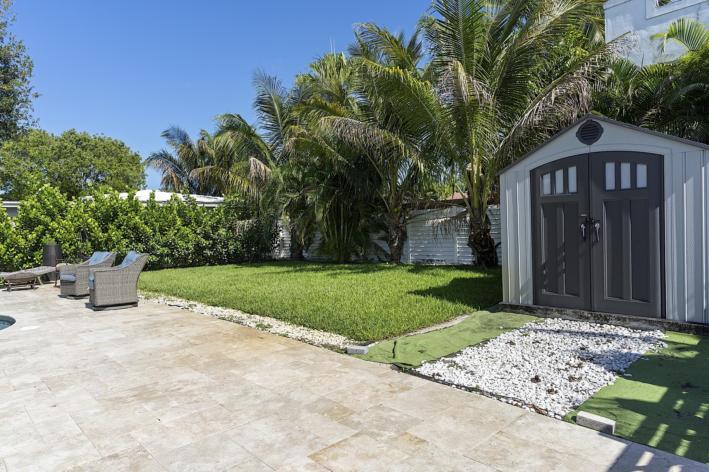 OAKLAND PARK SECOND ADD - Residential