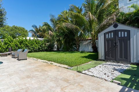 Tiny photo for 1580 NE 34th Street, Oakland Park, FL 33334 (MLS # B26032394)