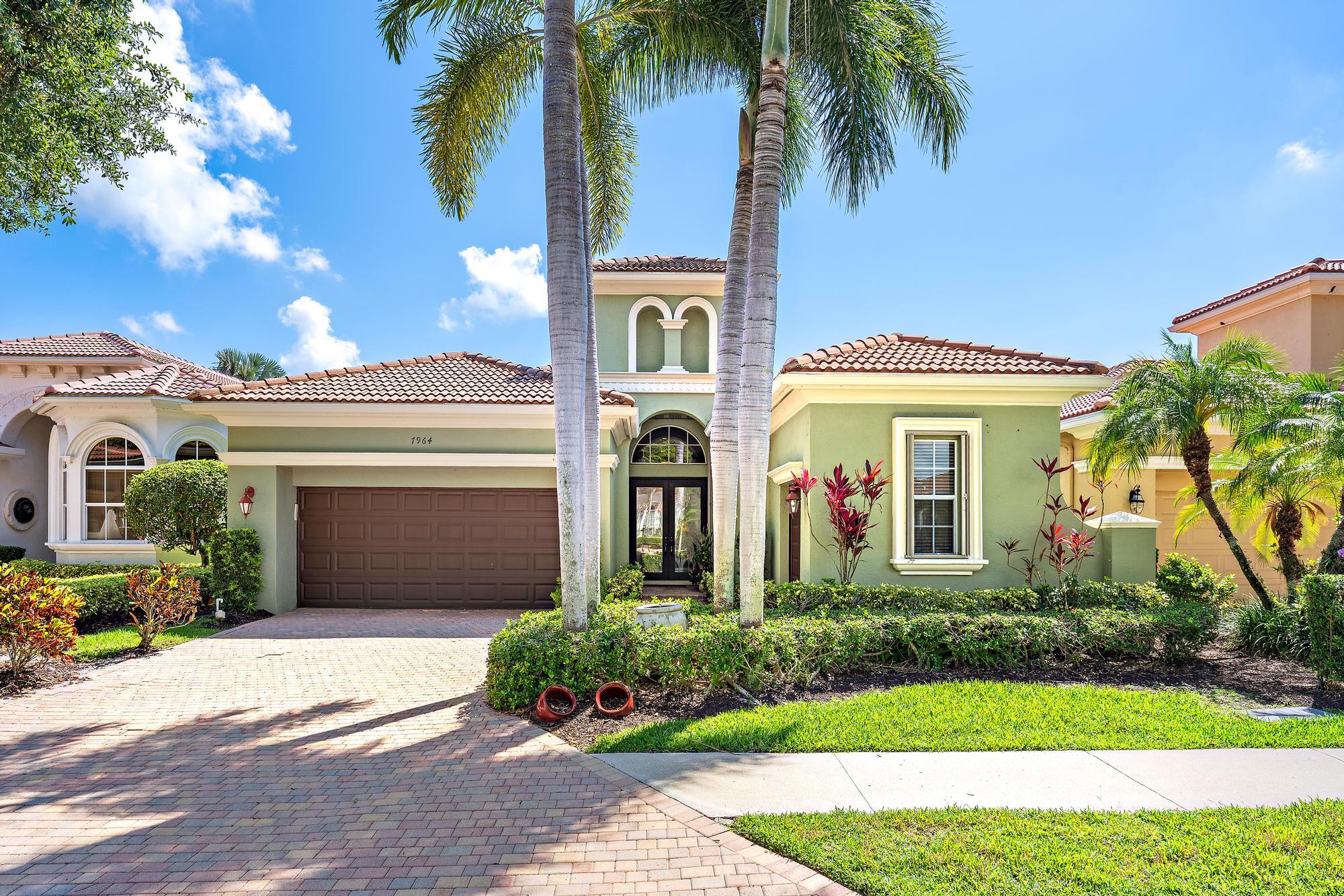 7964 Via Villagio