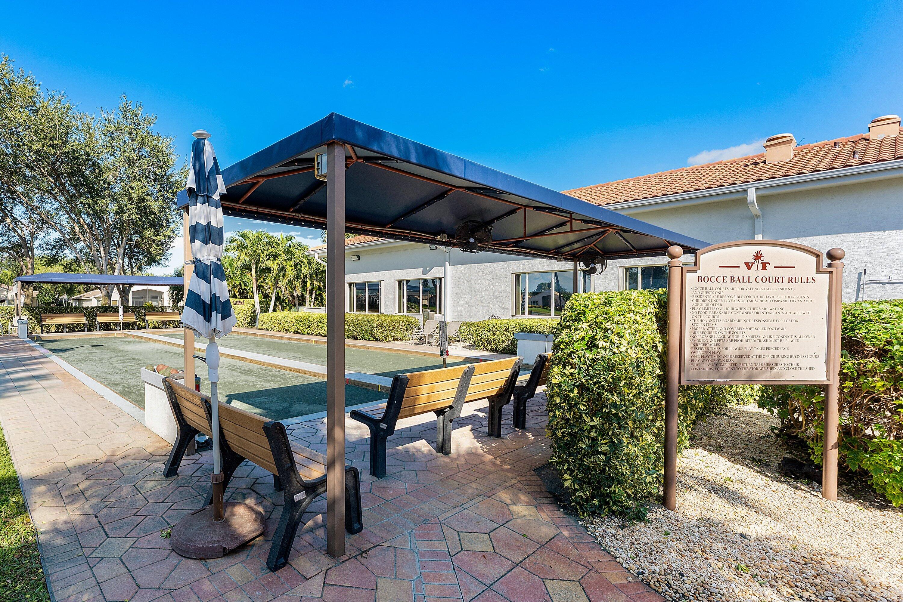 Valencia Falls - Residential