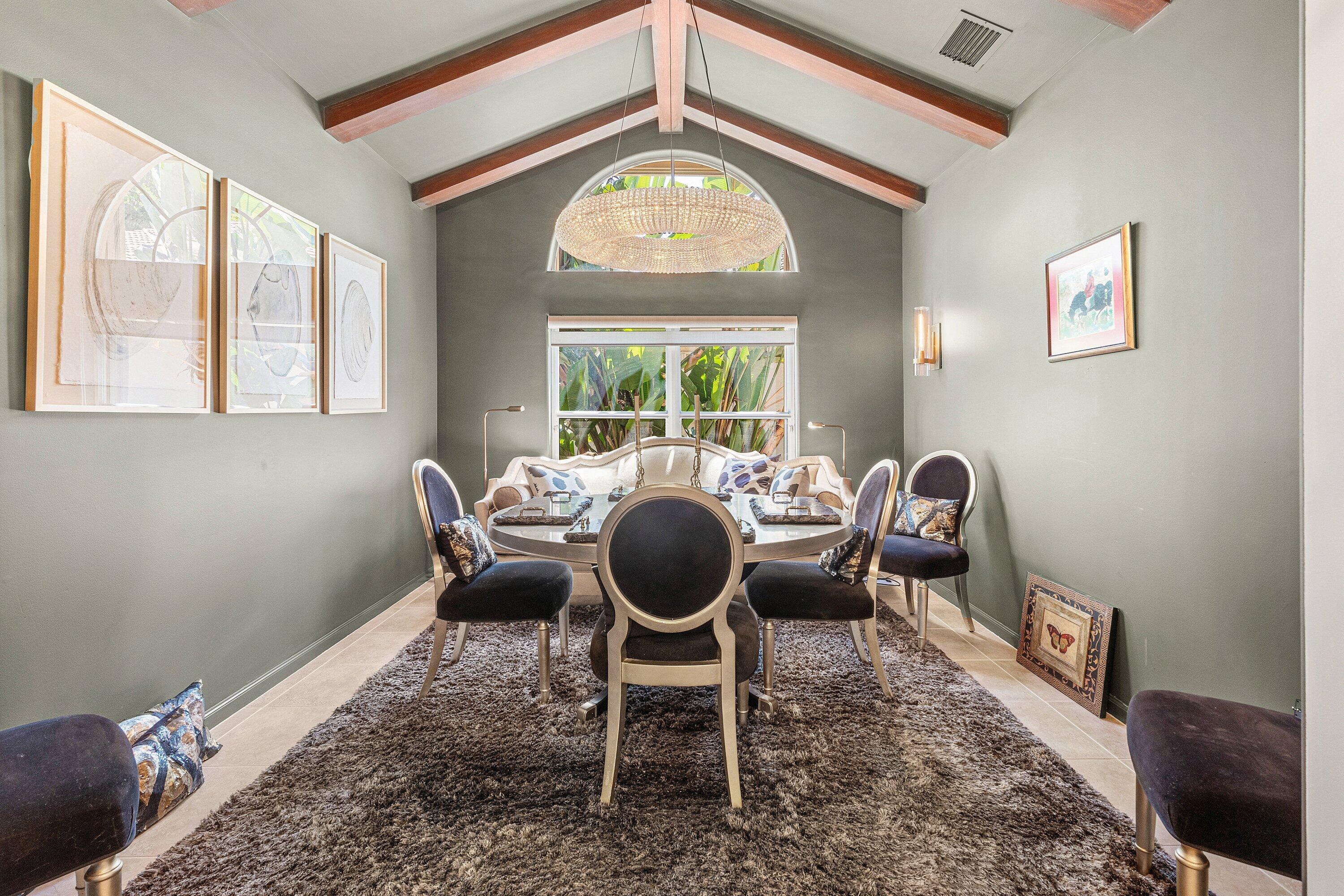 Valencia Falls - Residential