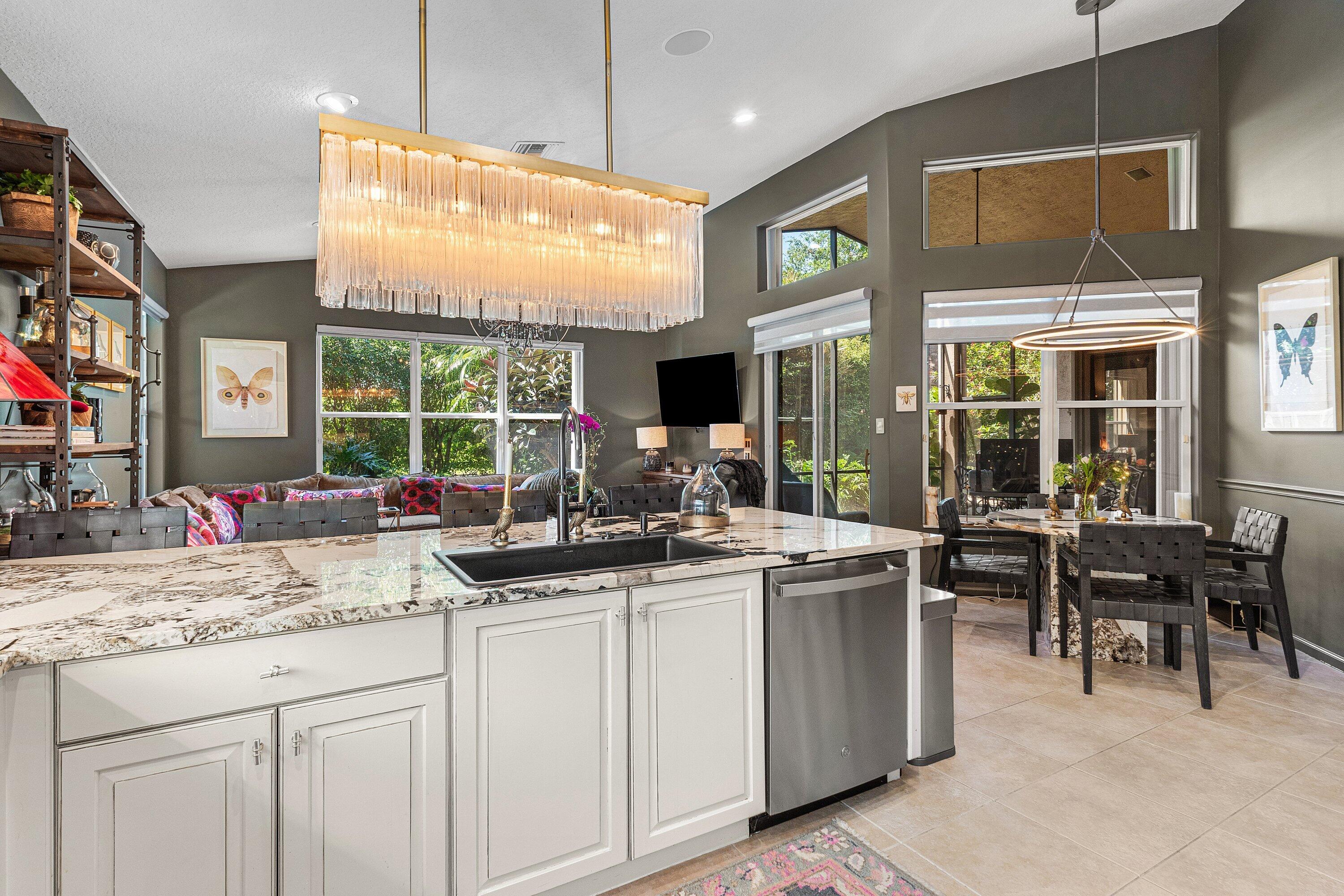 Valencia Falls - Residential