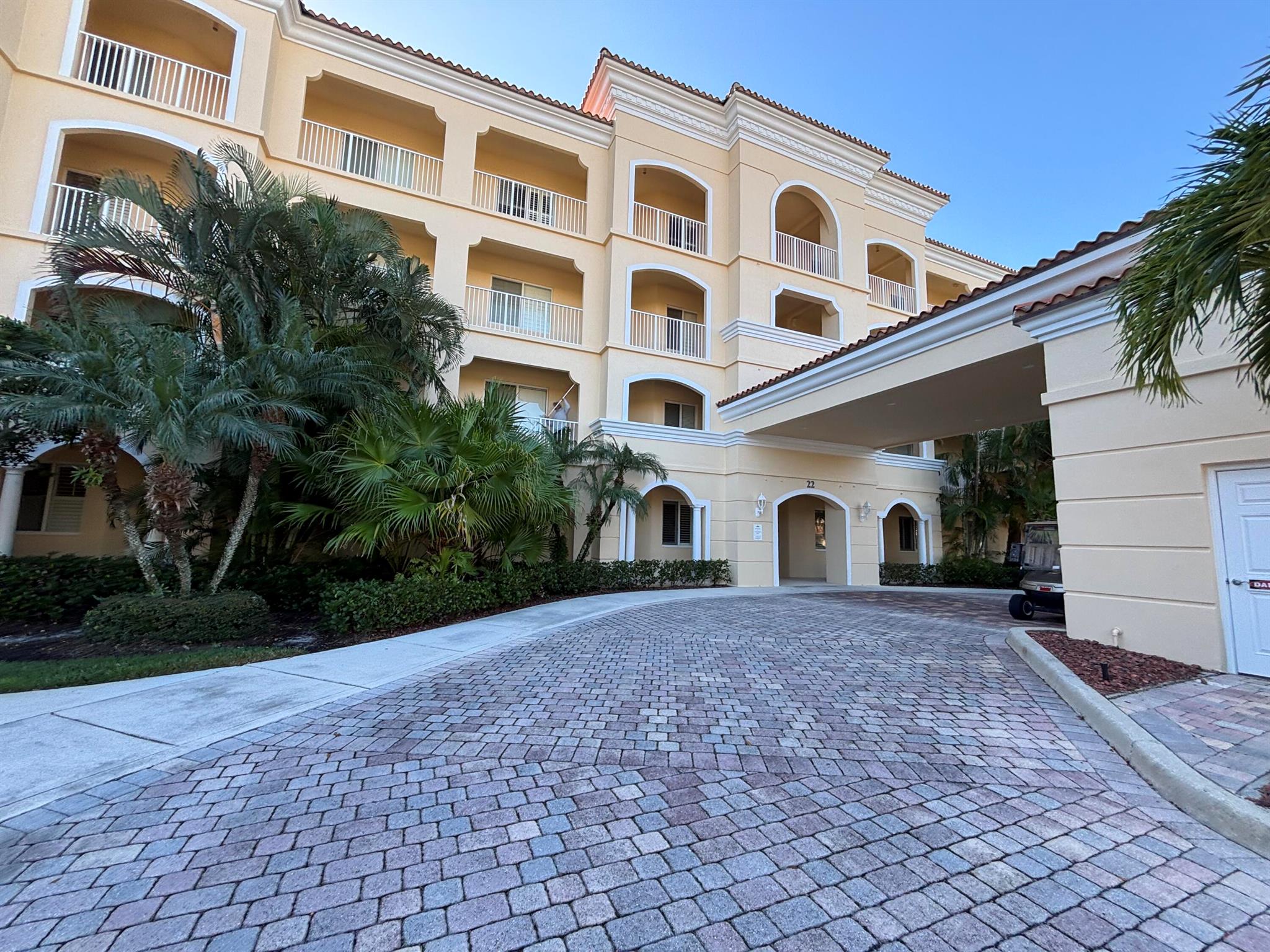 Harbour Isle West - Residential