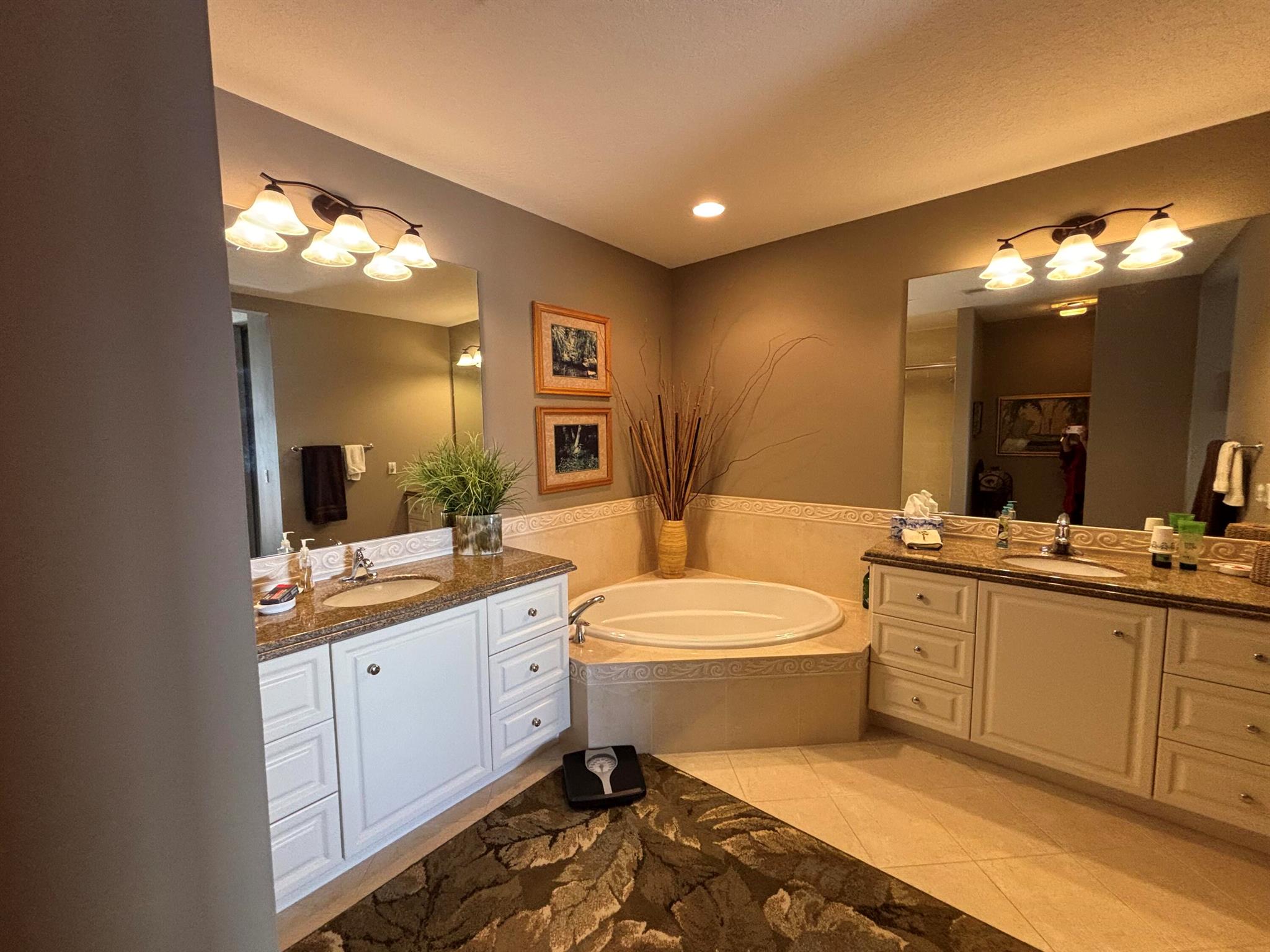 Harbour Isle West - Residential