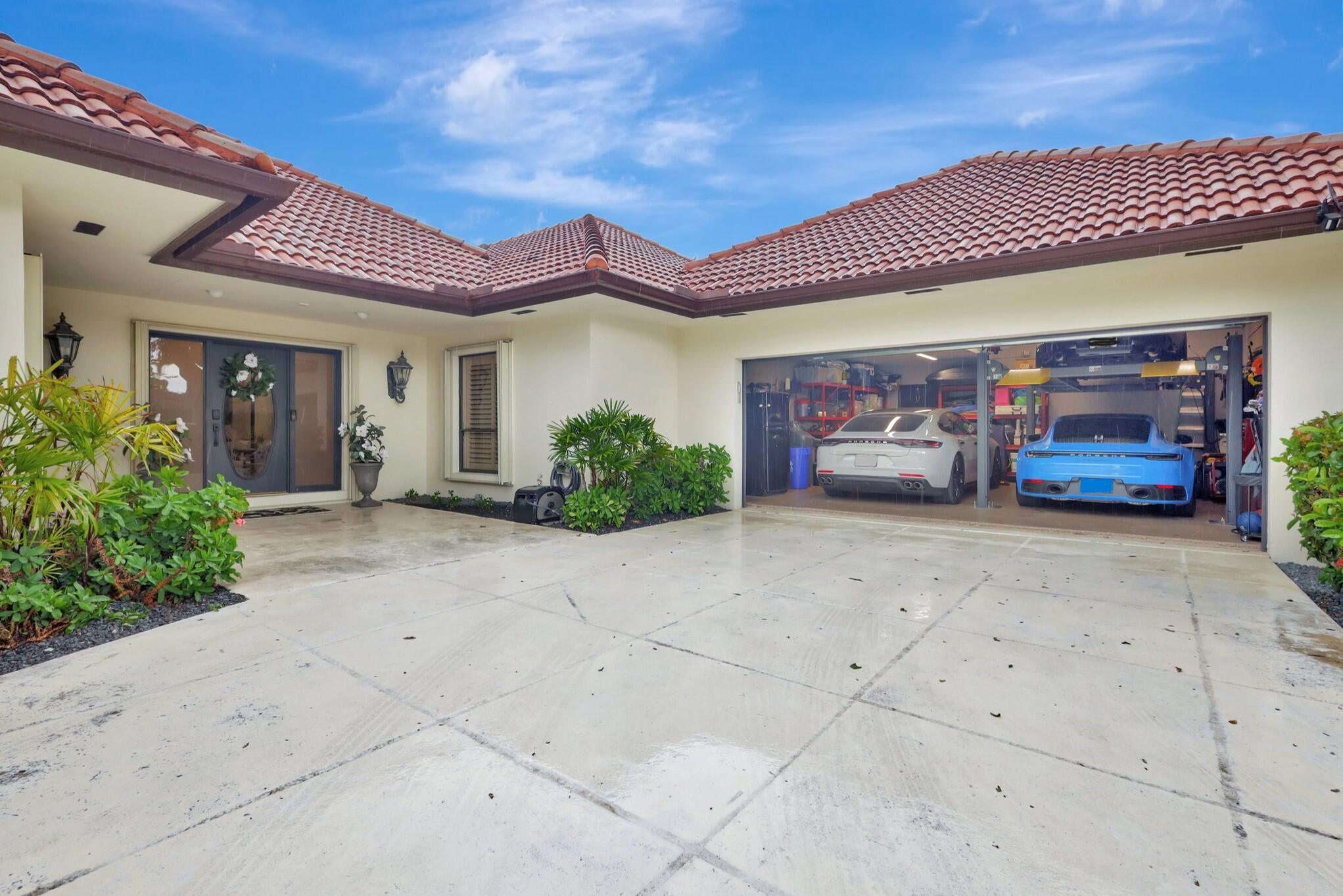 2 Durness Court