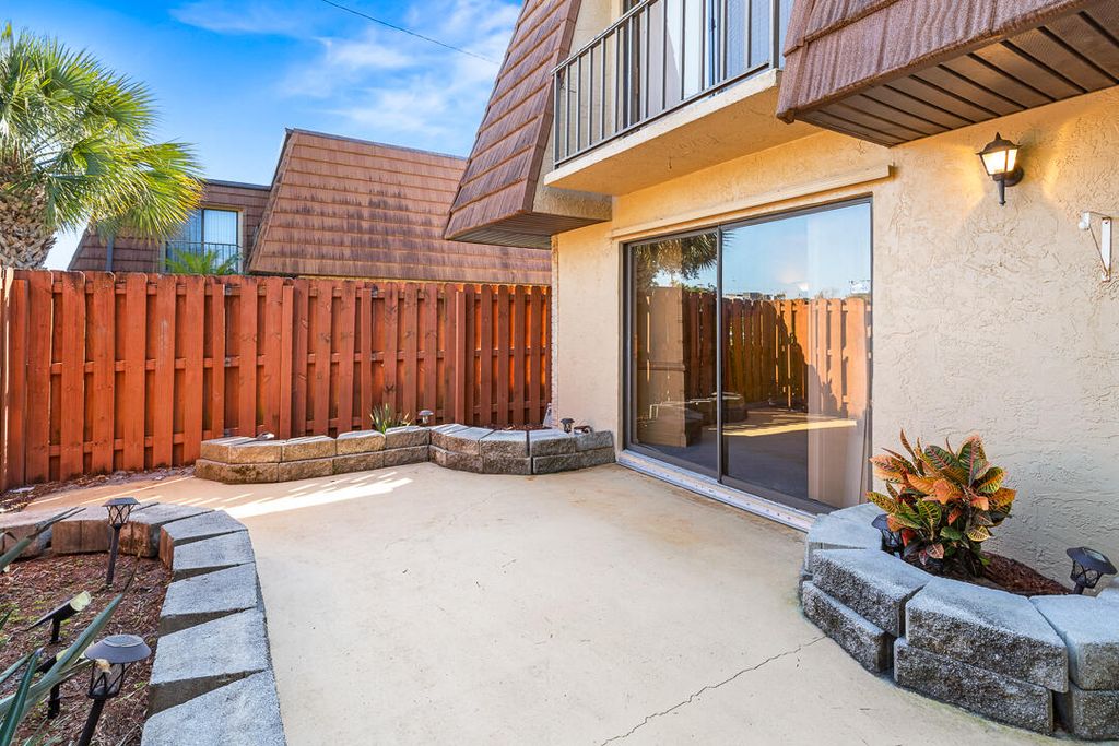 Photo of 1402 Nebraska Avenue #13, Fort Pierce, FL 34950 (MLS # R11150126)