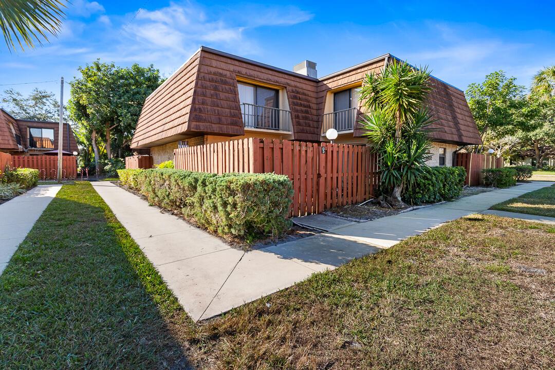 LAWNWOOD ADDITION - Residential