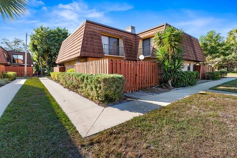 1402 Nebraska Avenue 13 Fort Pierce FL 34950