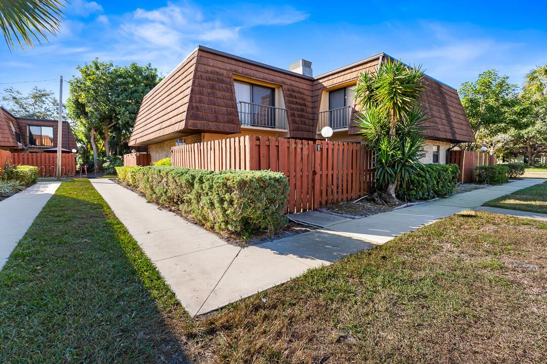 LAWNWOOD ADDITION - Residential