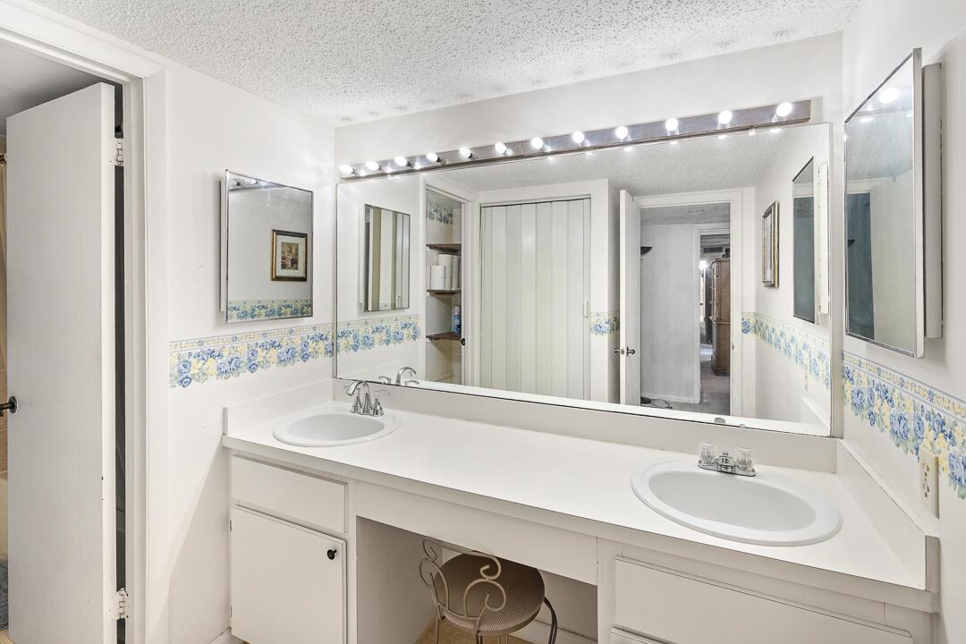 LAWNWOOD ADDITION - Residential