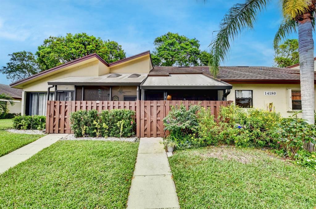 Photo of 14180 Nesting Way #B, Delray Beach, FL 33484 (MLS # R10876974)