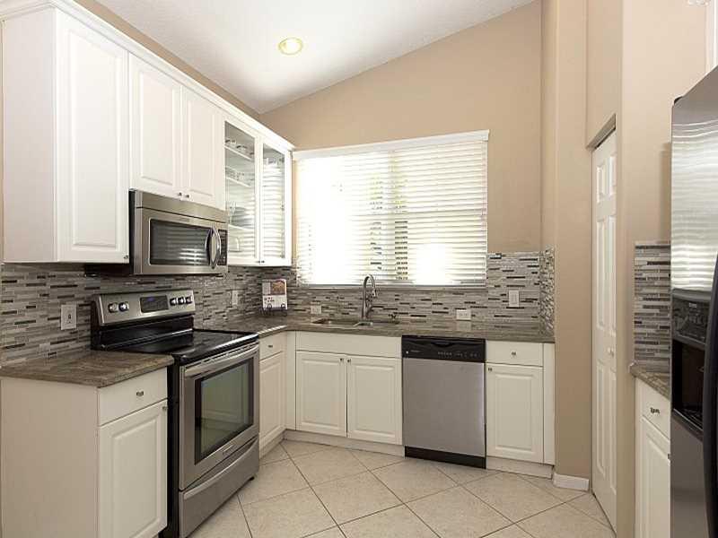 HERON BAY 4 - Residential