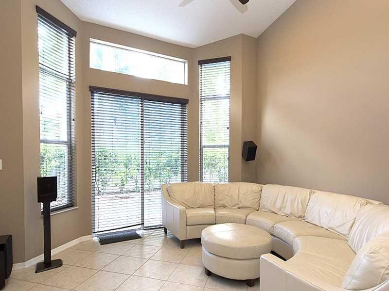 HERON BAY 4 - Residential