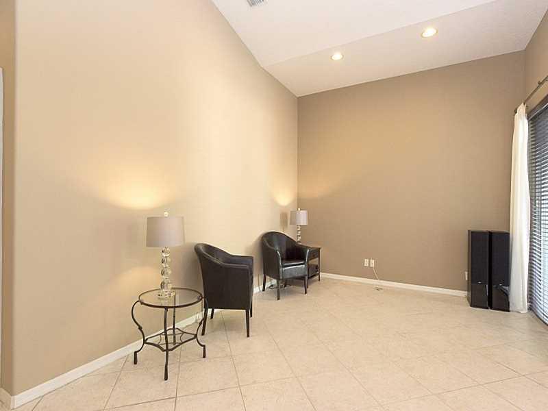 HERON BAY 4 - Residential