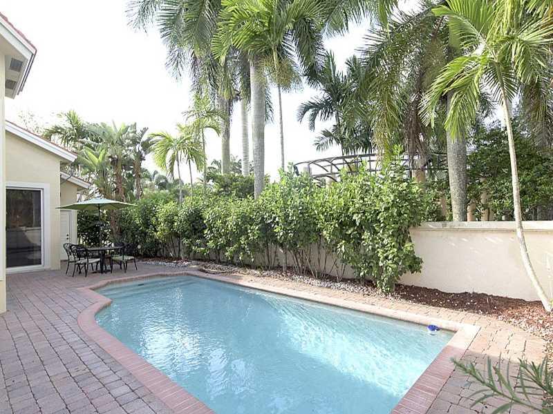 HERON BAY 4 - Residential