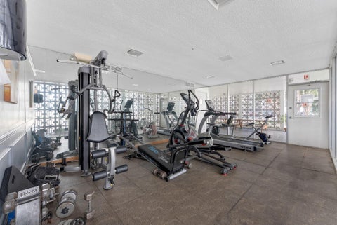 Tiny photo for 3020 NE 16th Avenue #105, Oakland Park, FL 33334 (MLS # F10543607)