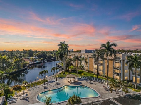 Photo of 3020 NE 16th Avenue #105, Oakland Park, FL 33334 (MLS # F10543607)