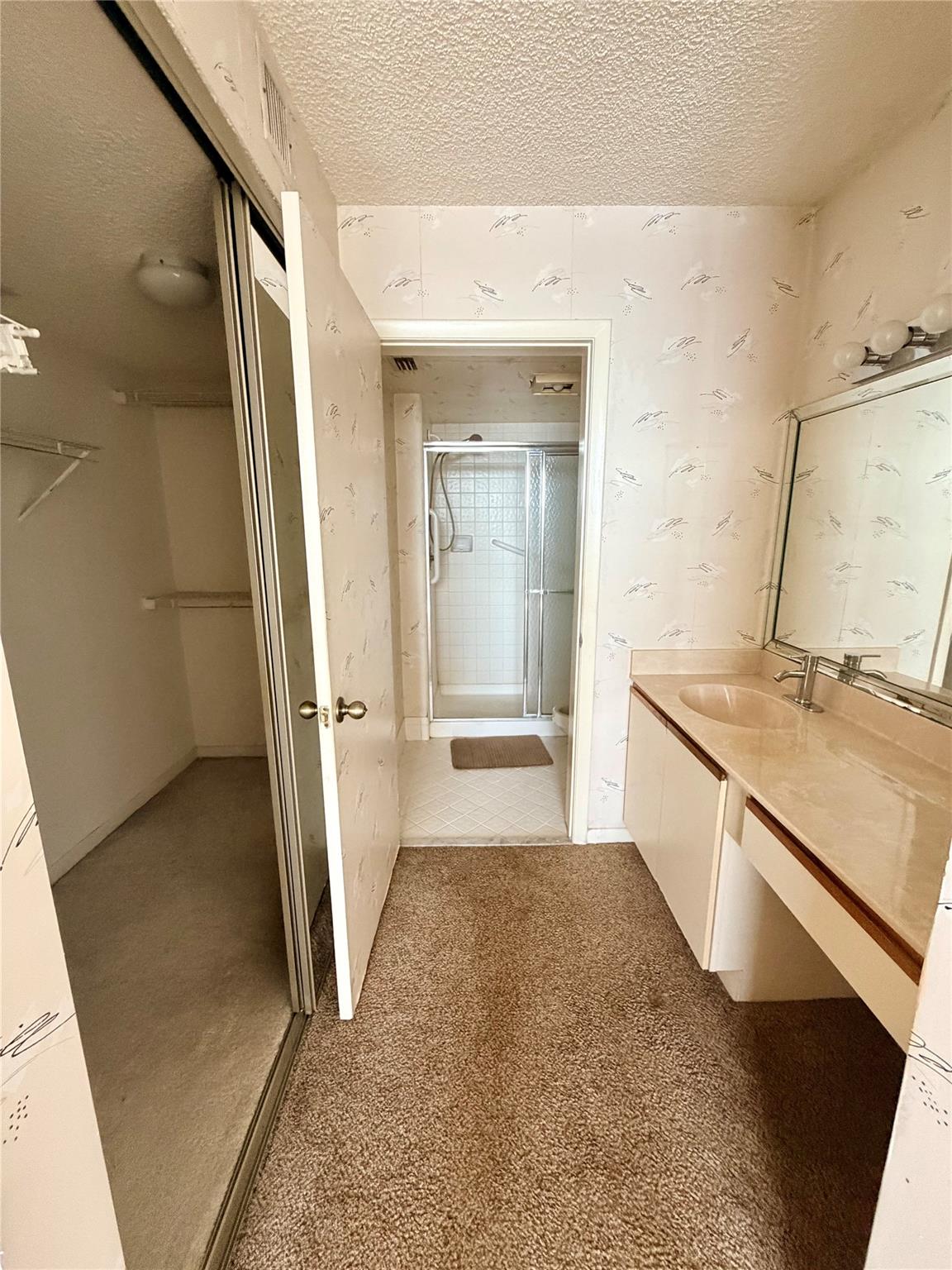 APPLEWOOD VILLAGE IV-A CO - Residential