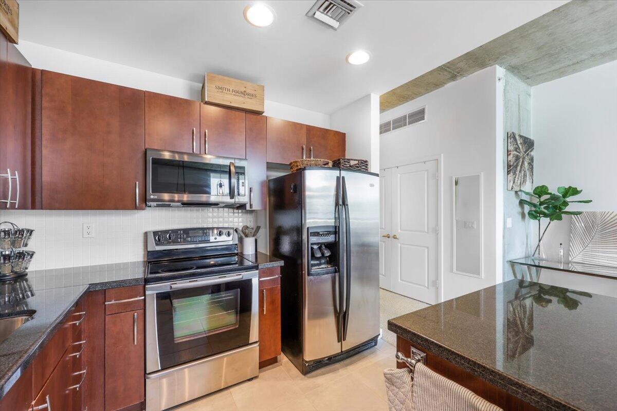 EDGE CONDO - Residential Lease