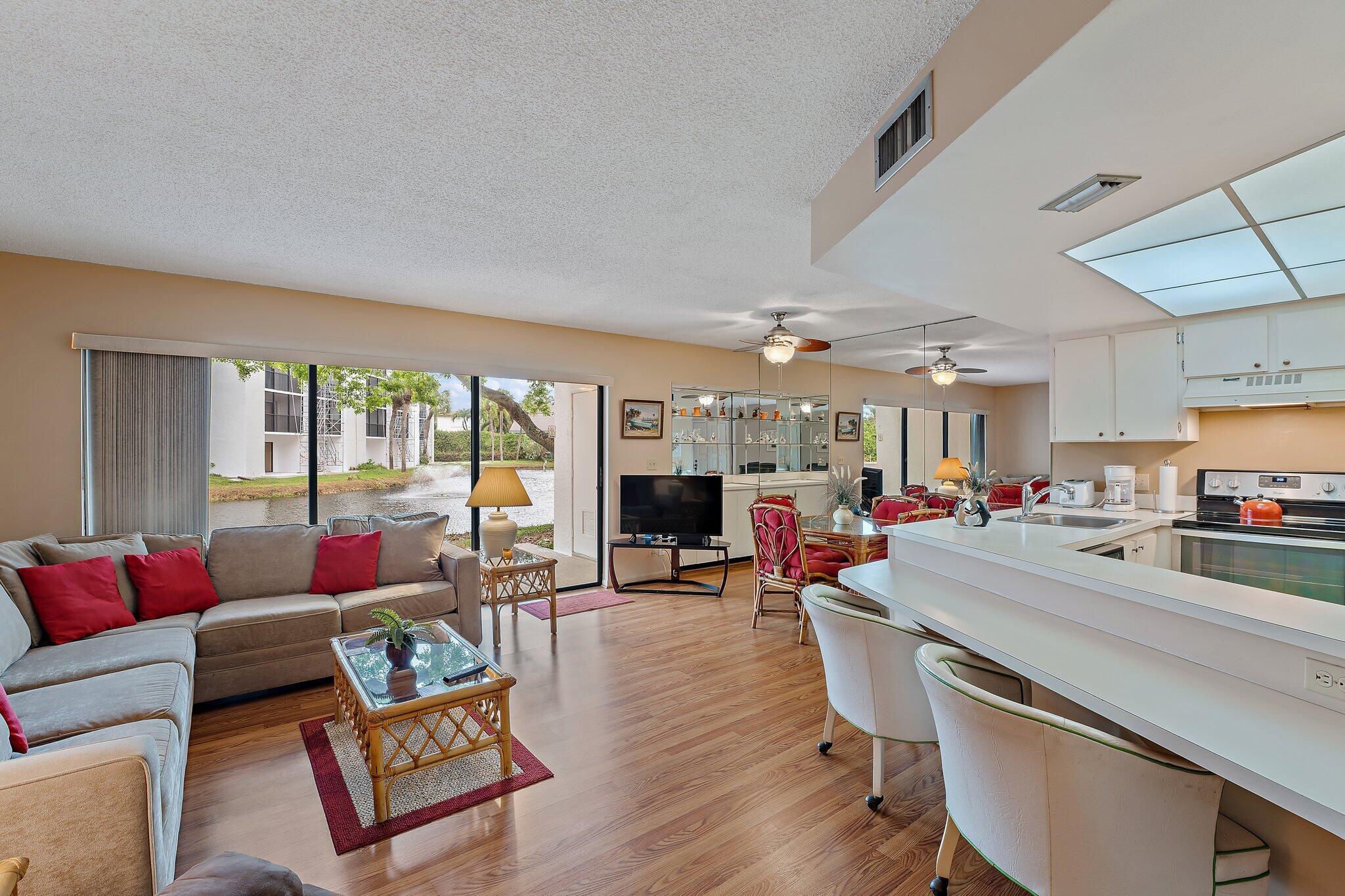 SEA RISE CONDO - Residential