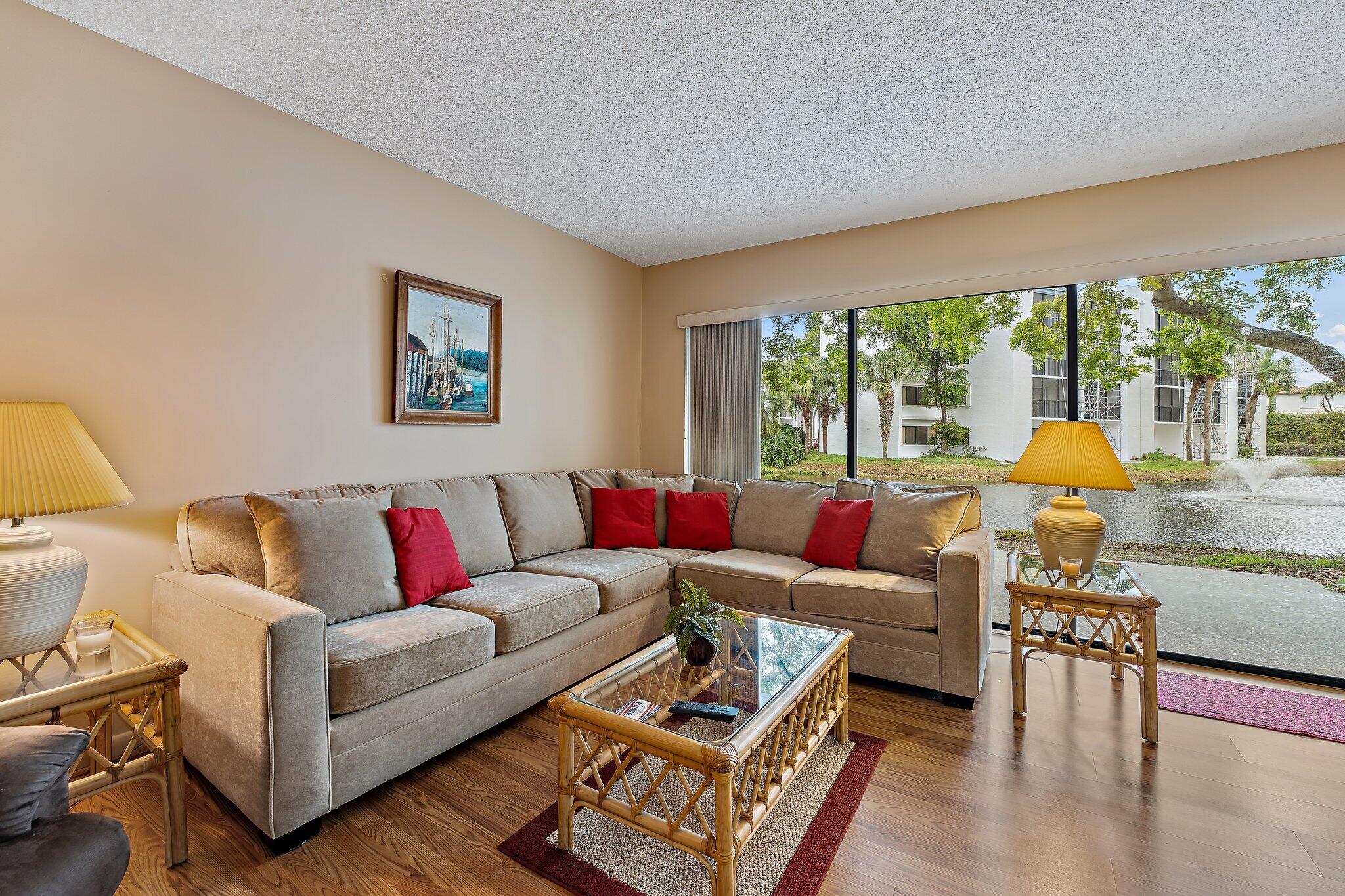 SEA RISE CONDO - Residential