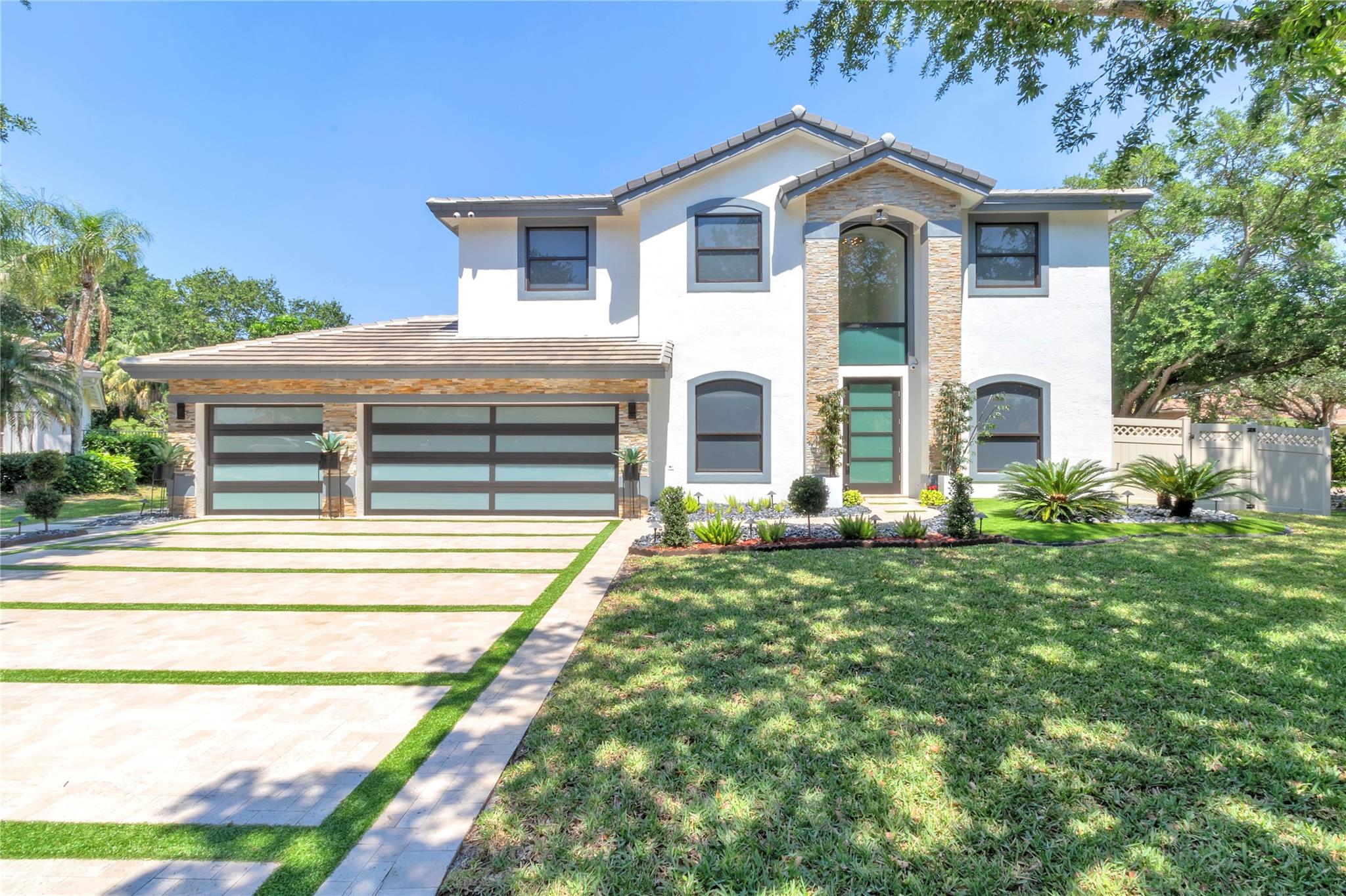 1254 NW 102nd Way