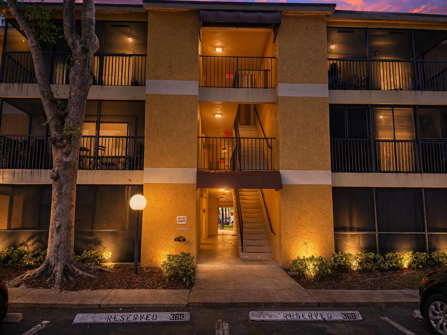 Oakland Forest Club - Residential