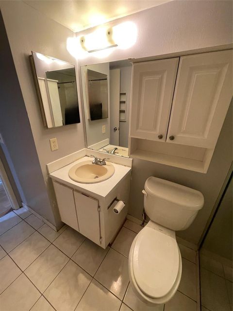 Tiny photo for 3083 N Oakland Forest Drive #308, Oakland Park, FL 33309 (MLS # F10519324)