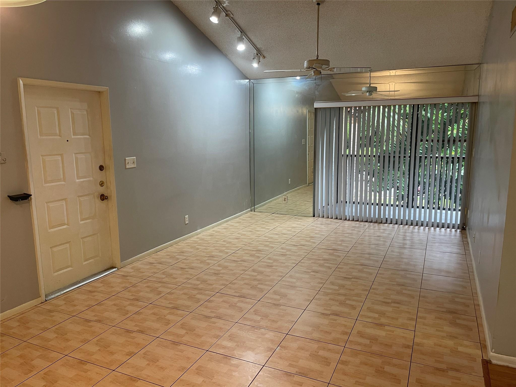 Oakland Forest Club - Residential