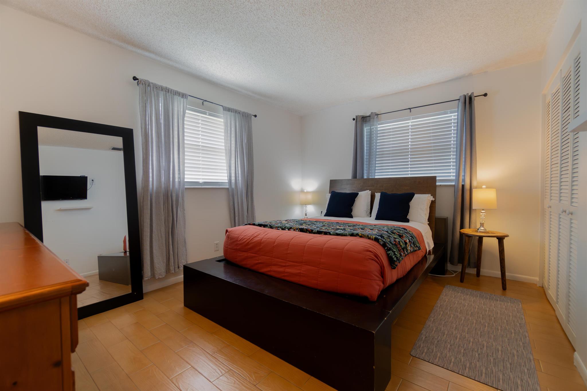 SOUTH SHORE 2 OF WELLINGT - Residential Lease