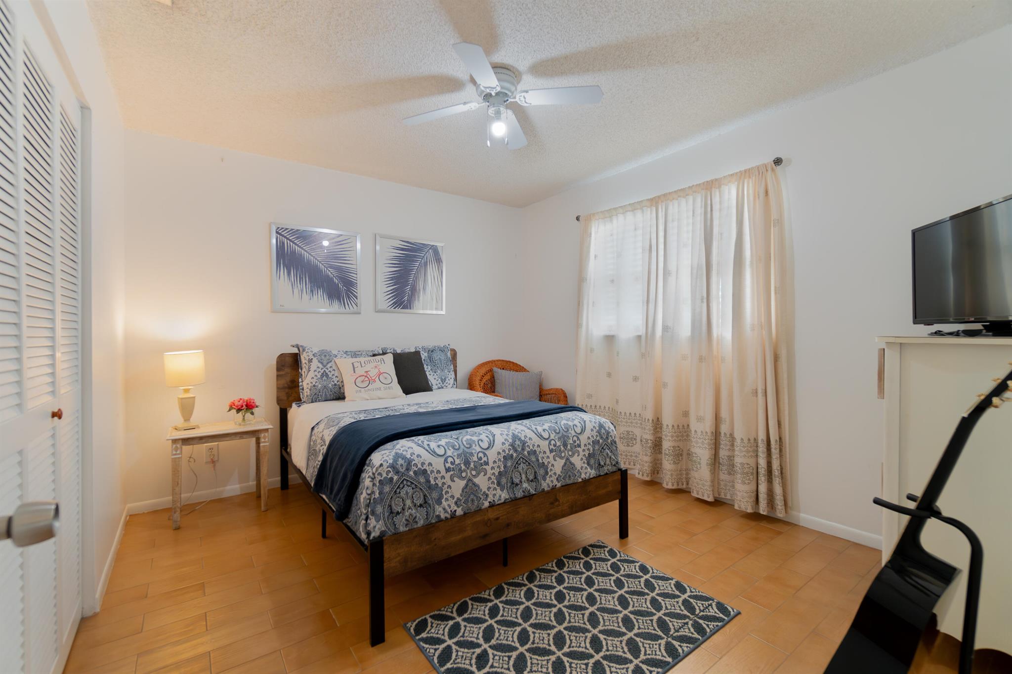 SOUTH SHORE 2 OF WELLINGT - Residential Lease