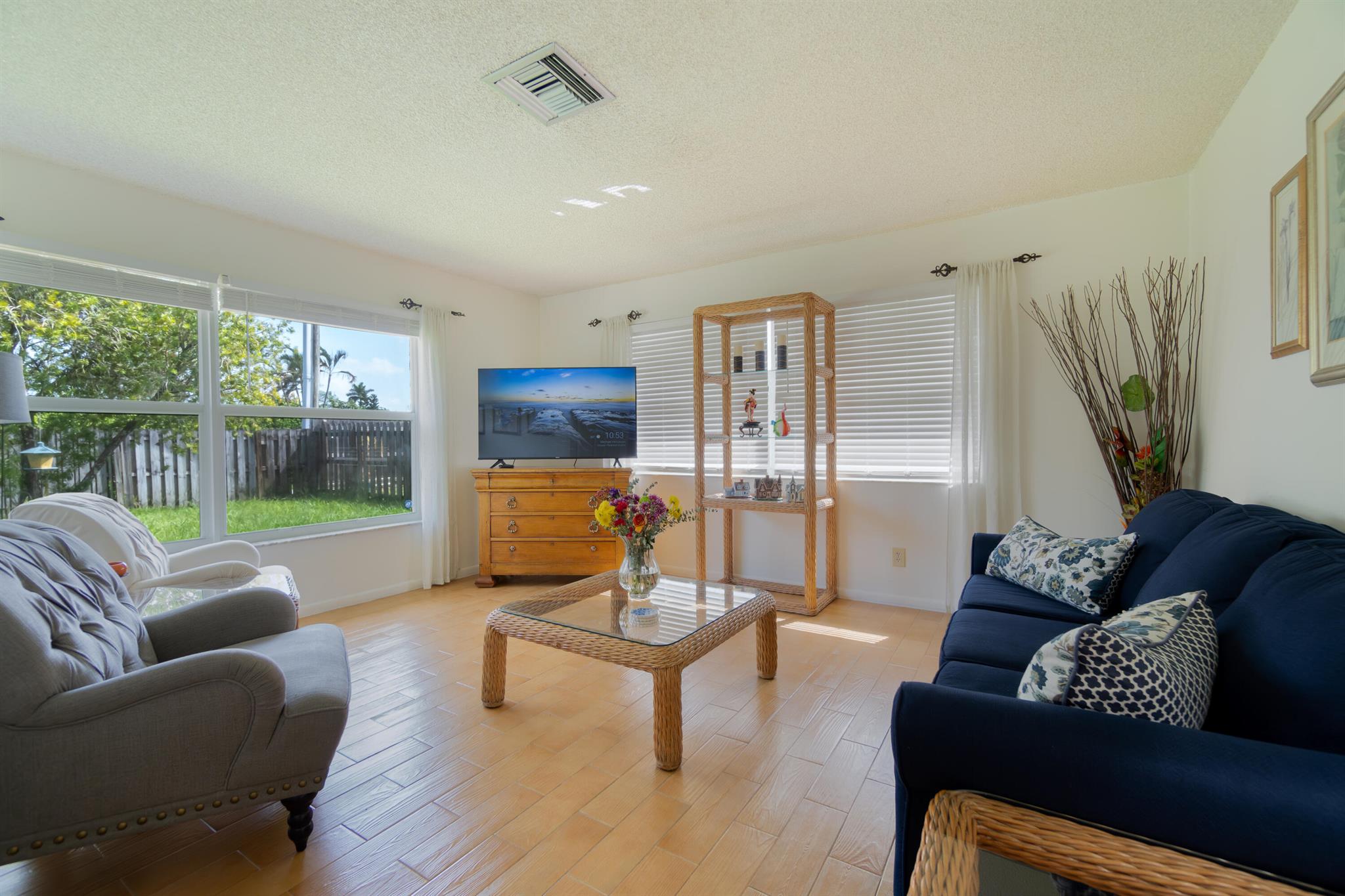 SOUTH SHORE 2 OF WELLINGT - Residential Lease