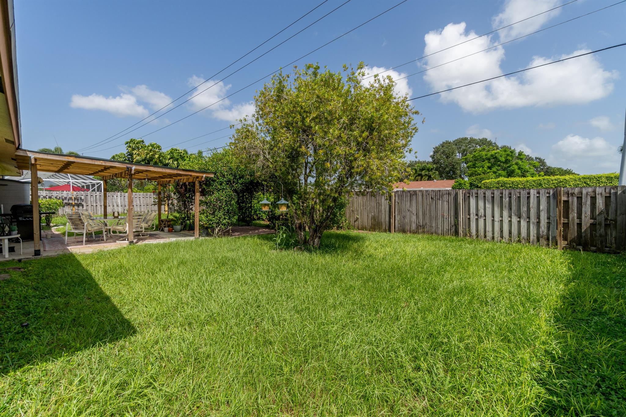 SOUTH SHORE 2 OF WELLINGT - Residential Lease