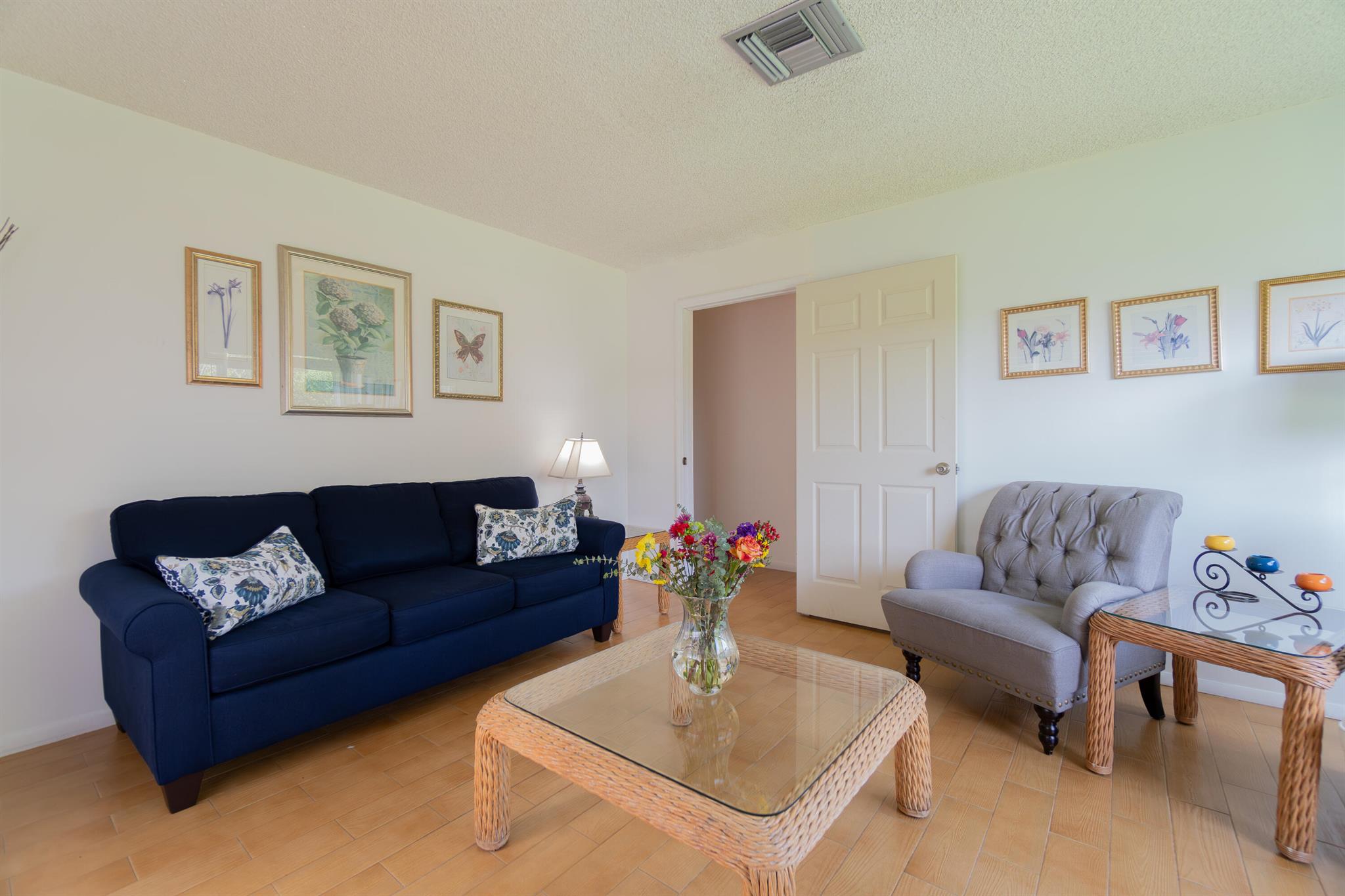 SOUTH SHORE 2 OF WELLINGT - Residential Lease