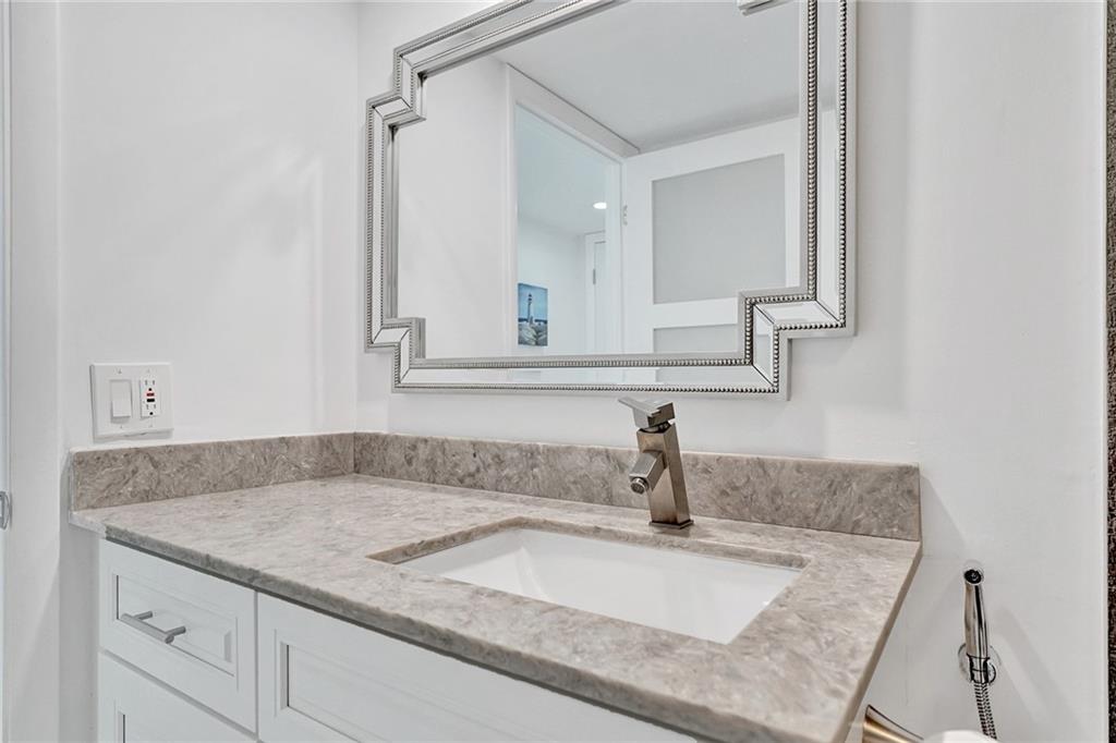 Sea Ranch Lakes North Con - Residential Lease