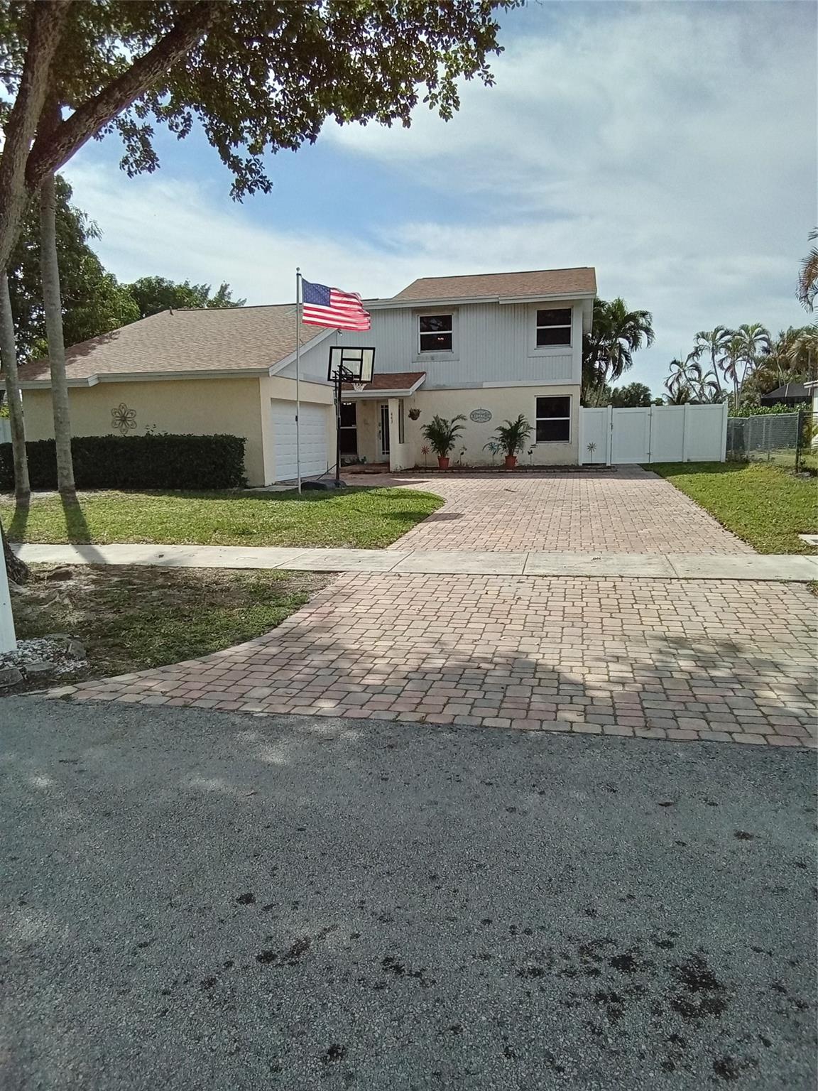 VILLAGES OF HILLSBORO - Residential