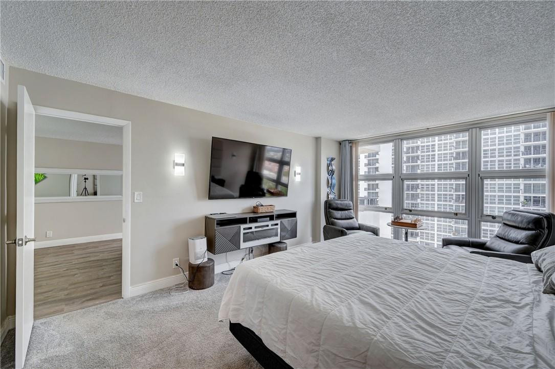 Silver Thatch - Residential Lease