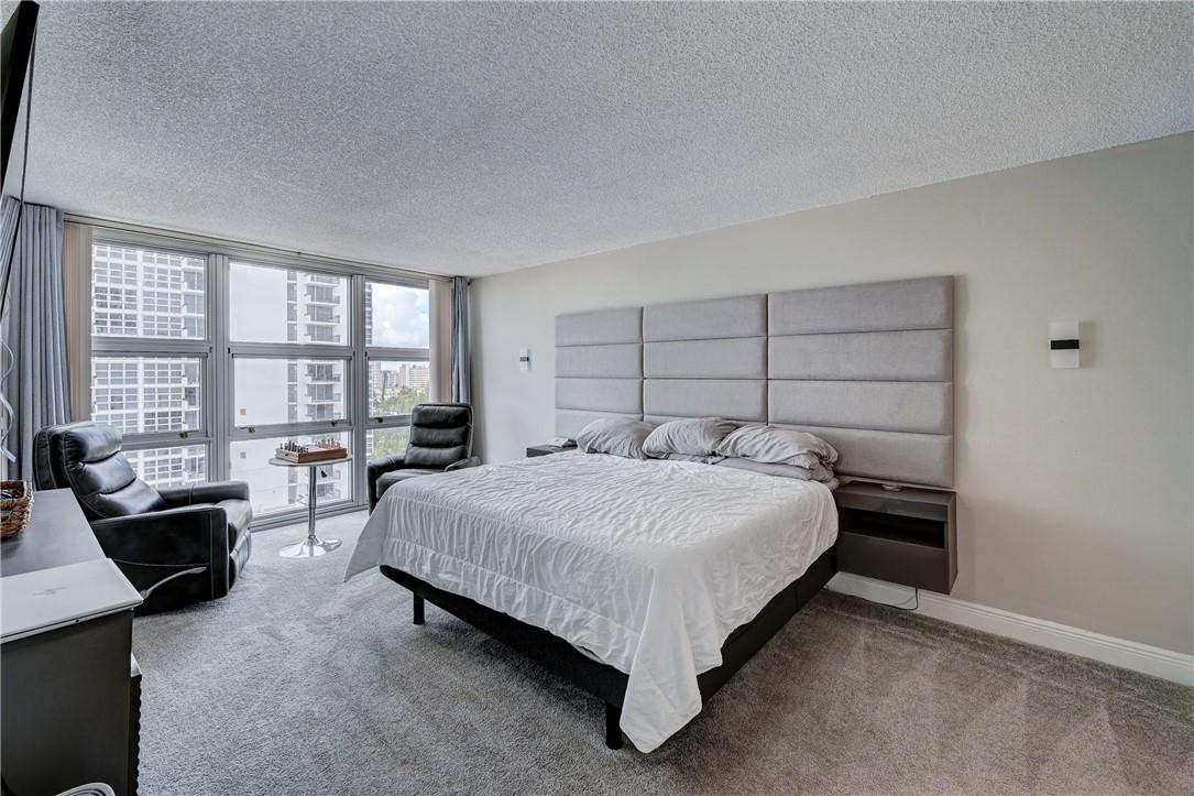 Silver Thatch - Residential Lease