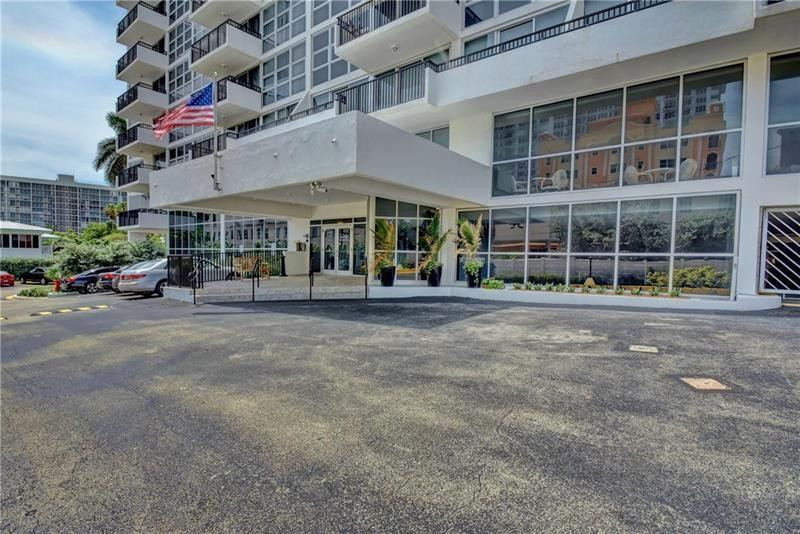 Silver Thatch - Residential Lease