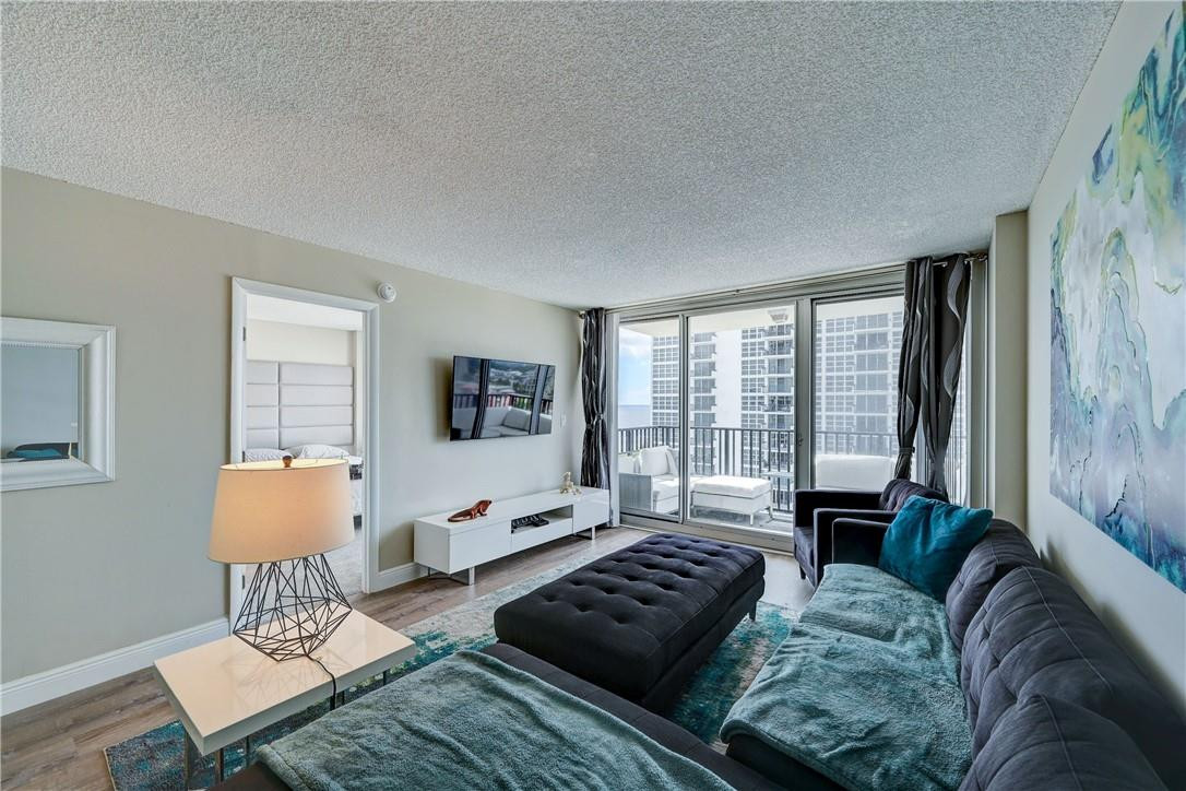 Silver Thatch - Residential Lease